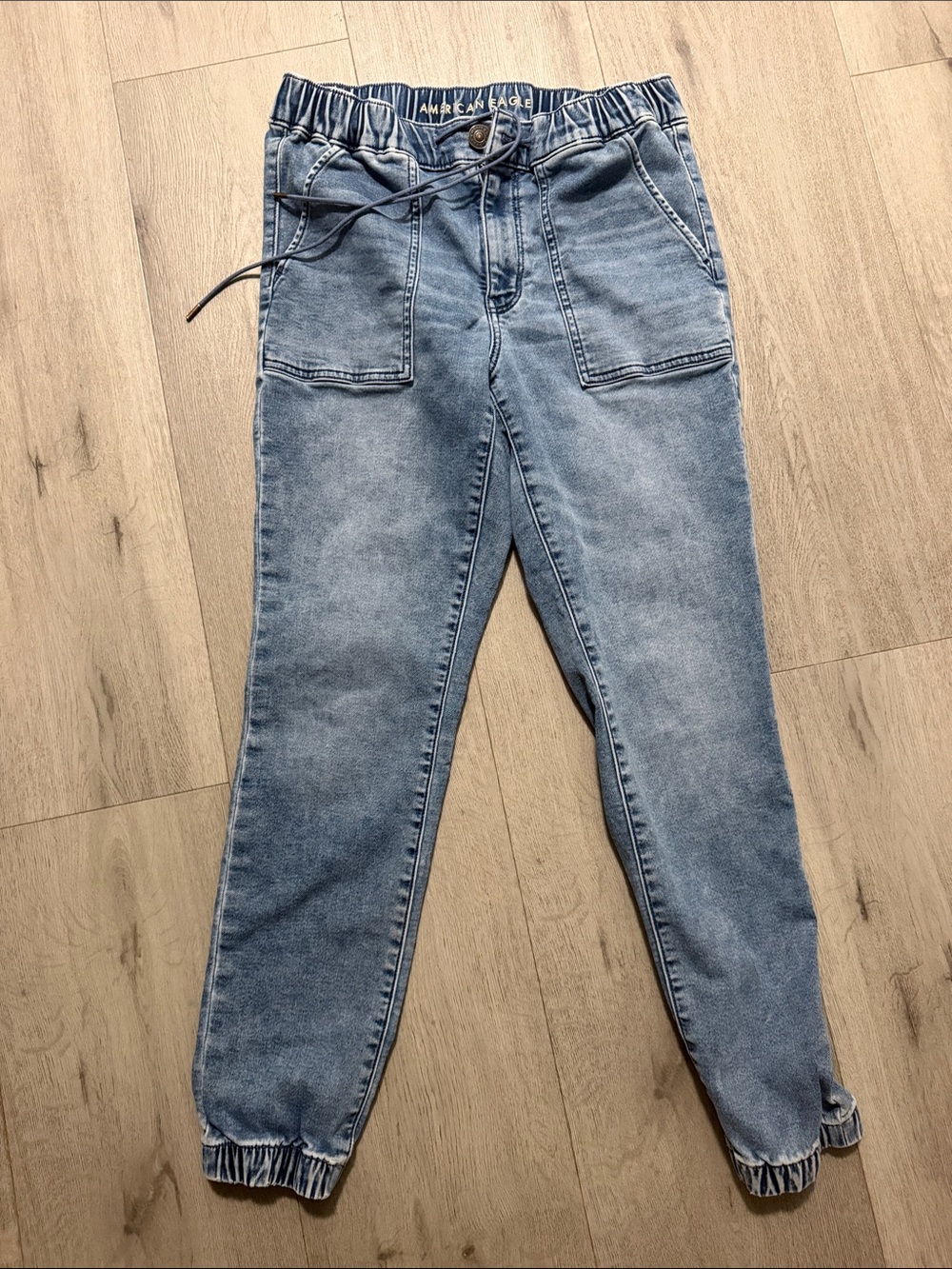 American Eagle Outfitters Light Wash Elastic Waist Jogger Jeggings